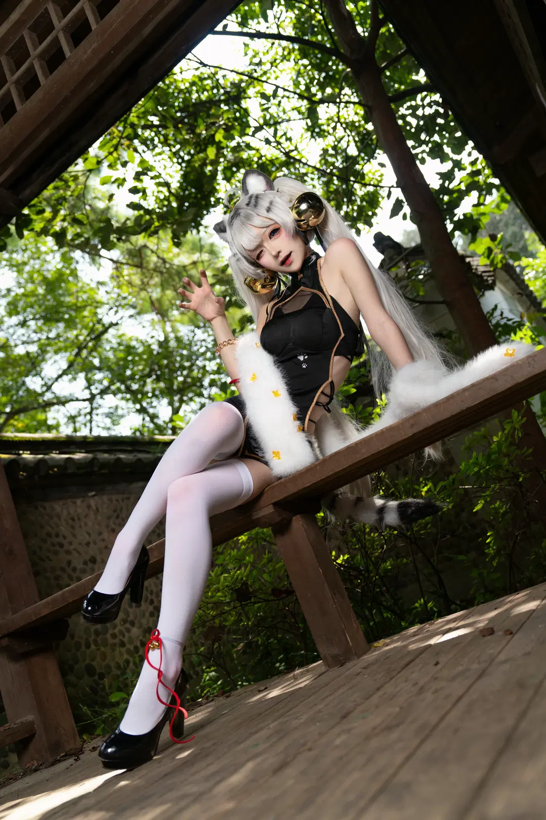 白虎娘cos 山林间的虎啸生风 - 小时汤泡饭 - 第2张