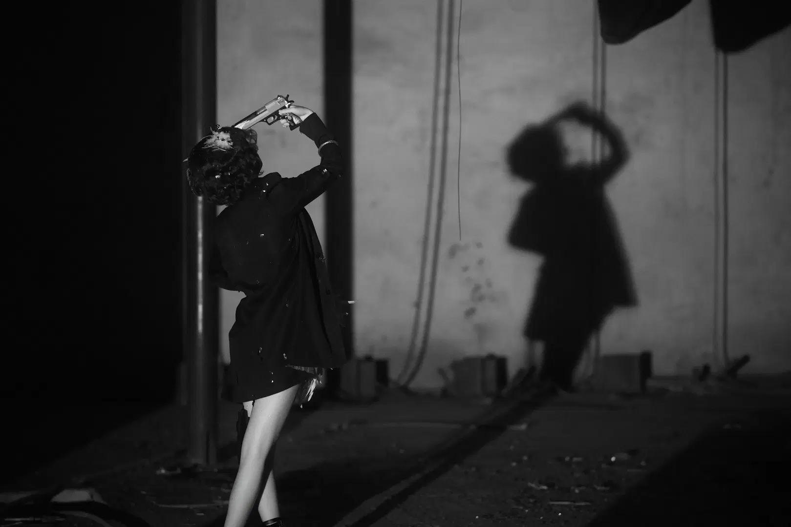 斯奈德cos, 重返未来1999, 游戏cosplay, 夜景氛围感, 黑白人像