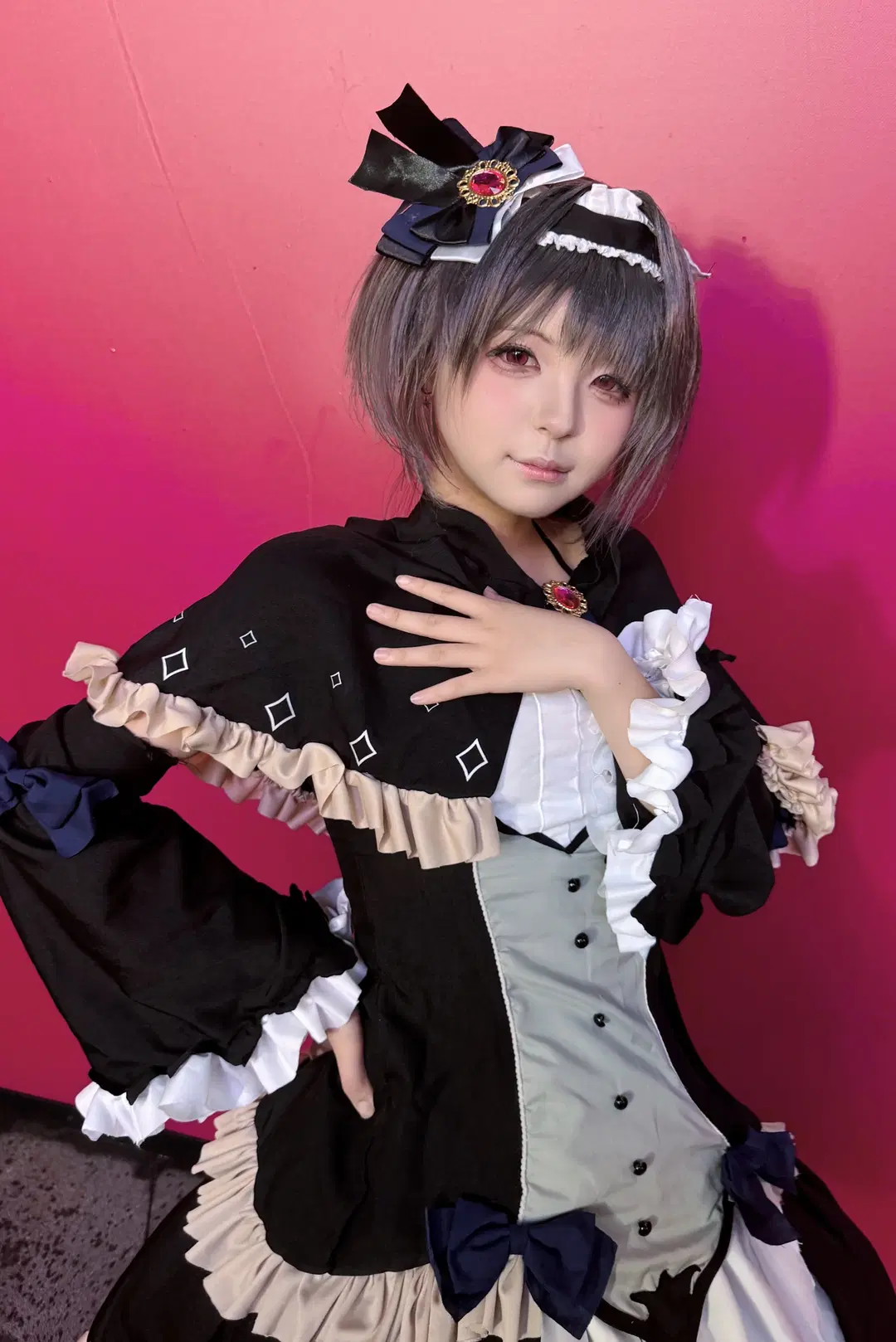 Anime cosplay, Gothic dress, Girl in Western-style dress, Galgame style cosplay, Gray short hair