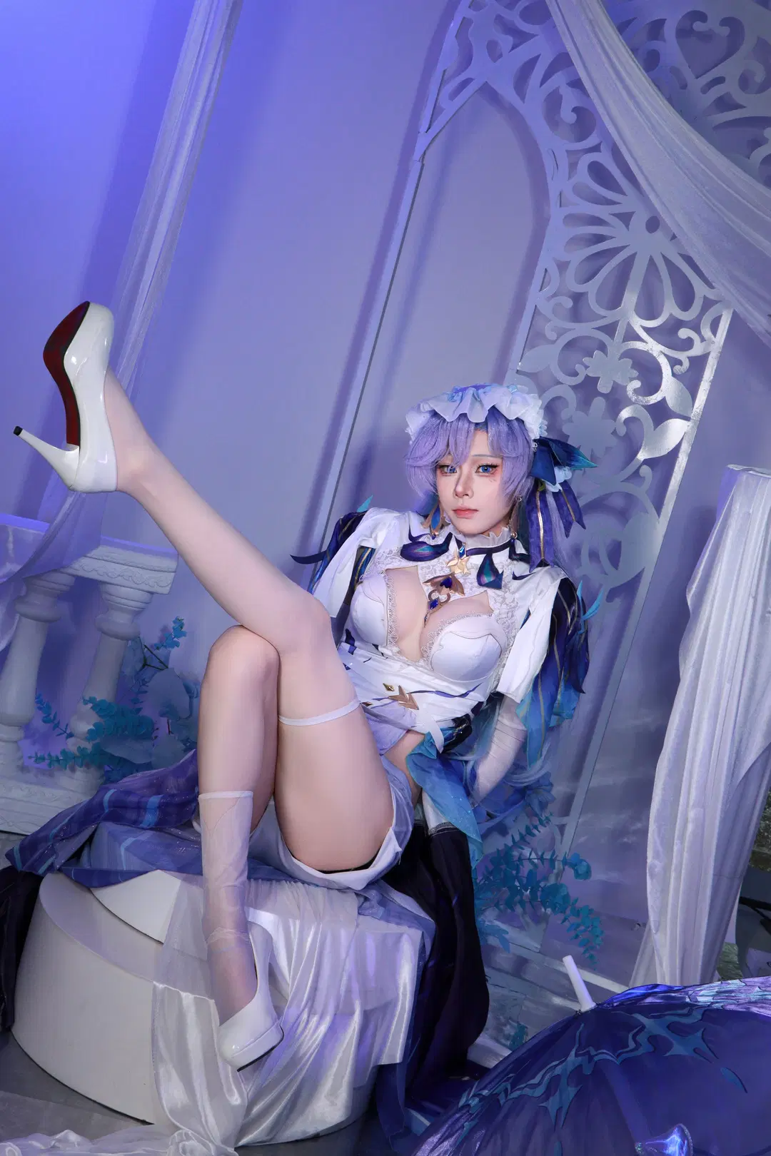 Wuthering Waves, Anime cosplay, White stockings, Cantarella Fisalia cosplay, Stockings
