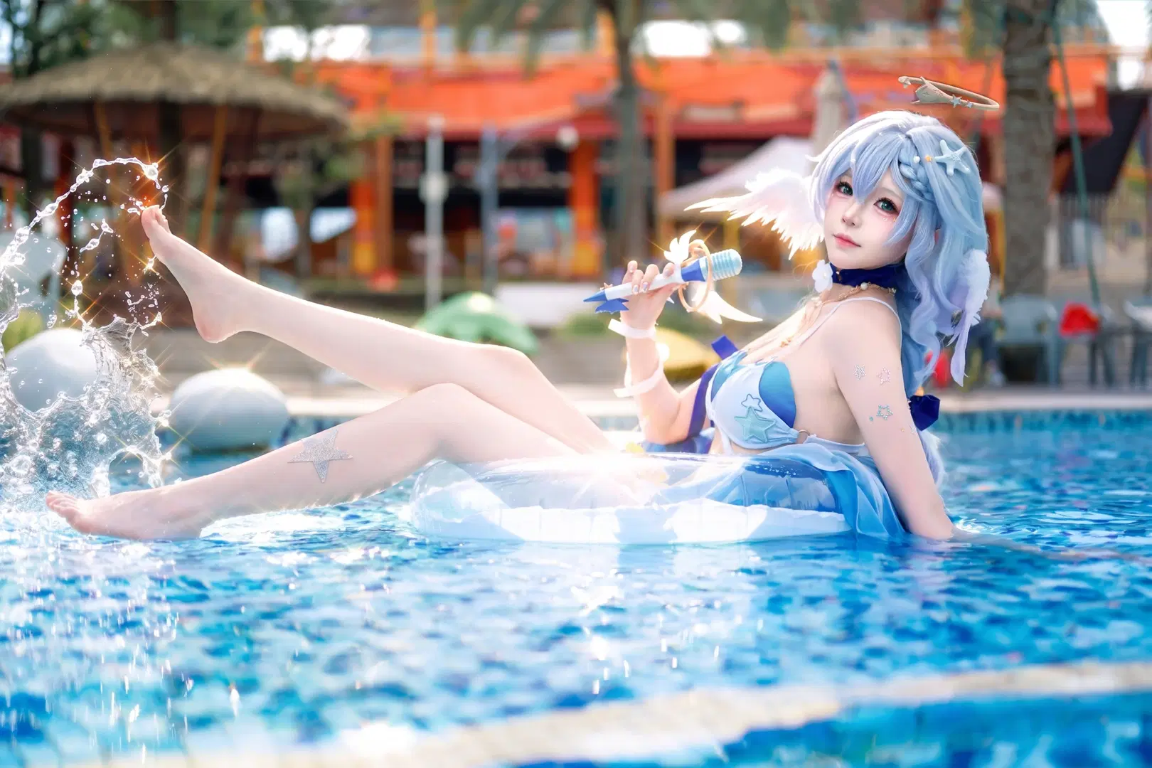 崩坏星穹铁道, 知更鸟cos, 夏日cosplay, 无边泳池, 知更鸟晴歌