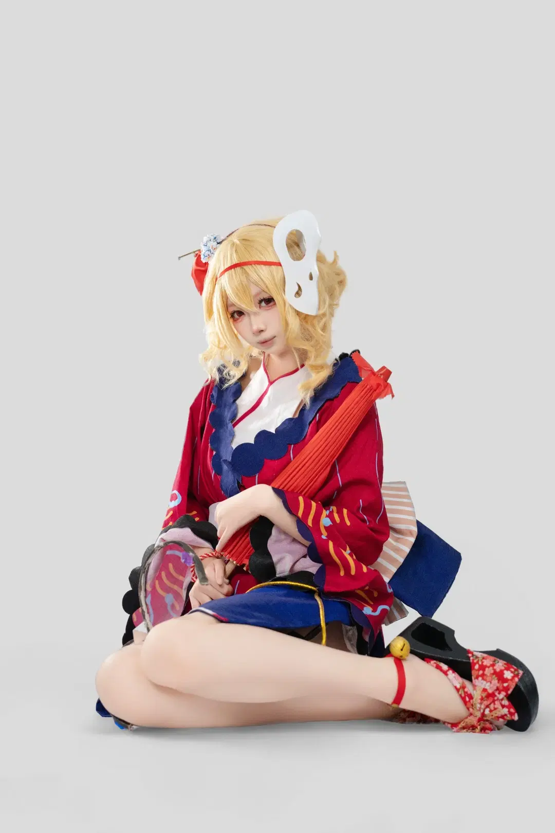 [Flandre Scarlet Cosplay] White Studio Portrait of Touhou Project: Red & Blue Kimono with a Scarlet Parasol by 井羊血weru - Image 8