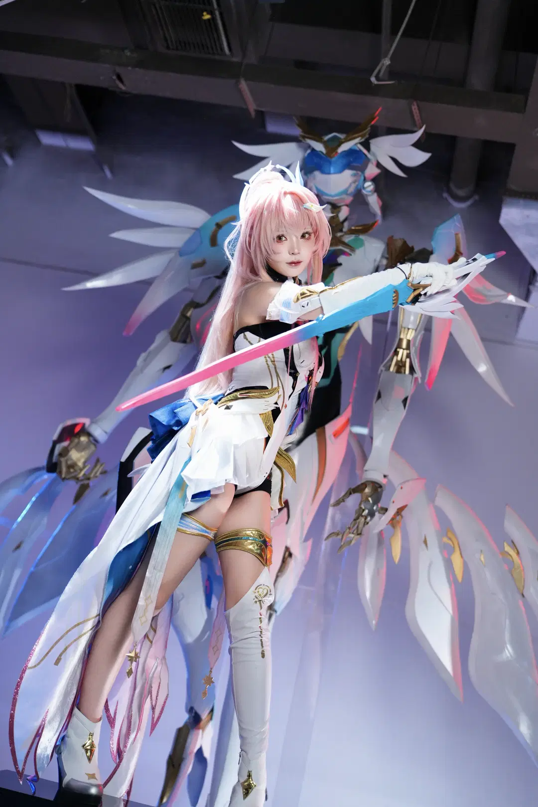 【爱弥斯cos】鸣潮里的本命英雄，终于圆梦了 - Kanade_cos约拍版 - 第4张