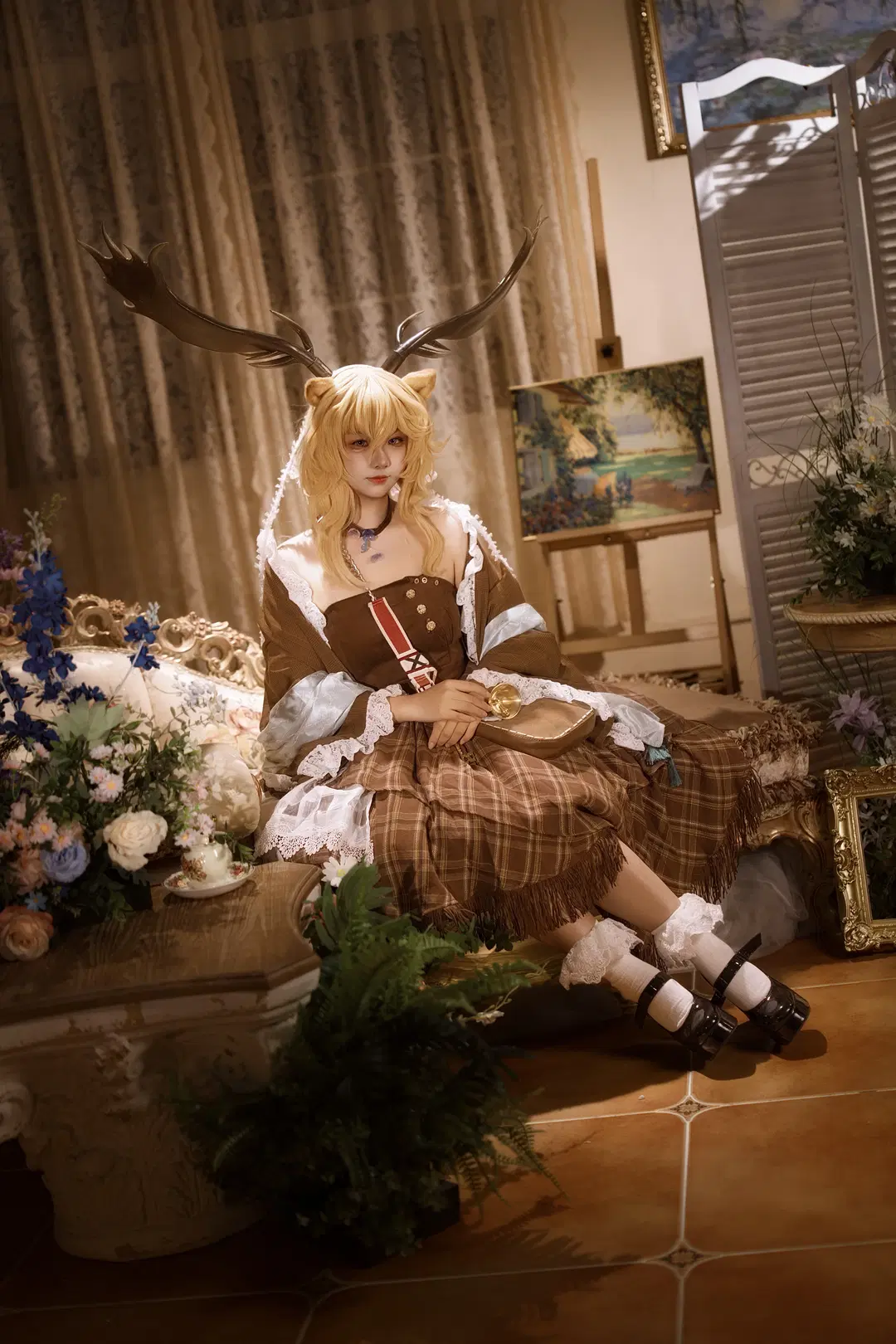 Arknights, Viviana cosplay, Vintage dress, Deer antlers and beast ears, White stockings