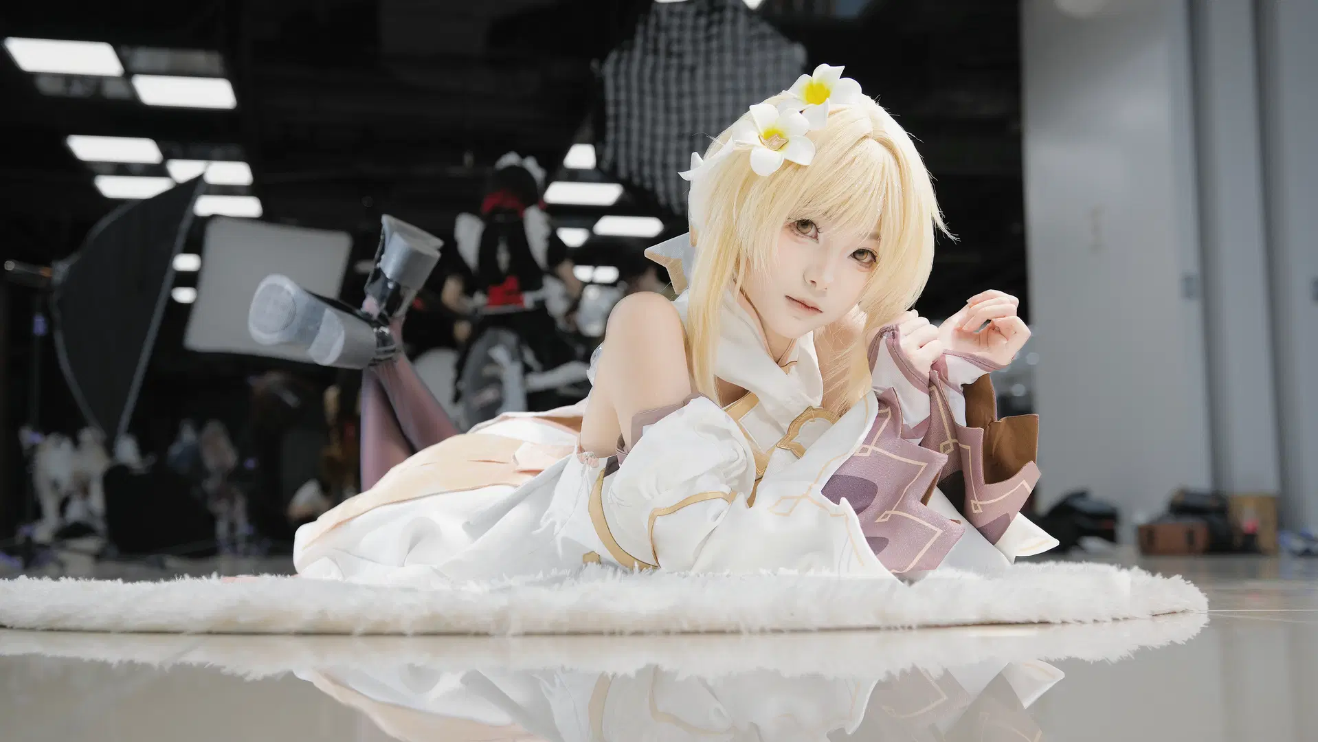 [Traveler - Lumine cosplay] Genshin Impact Traveler Lumine Studio Convention Photo Diary by 纪明亡命天涯 - Image 4
