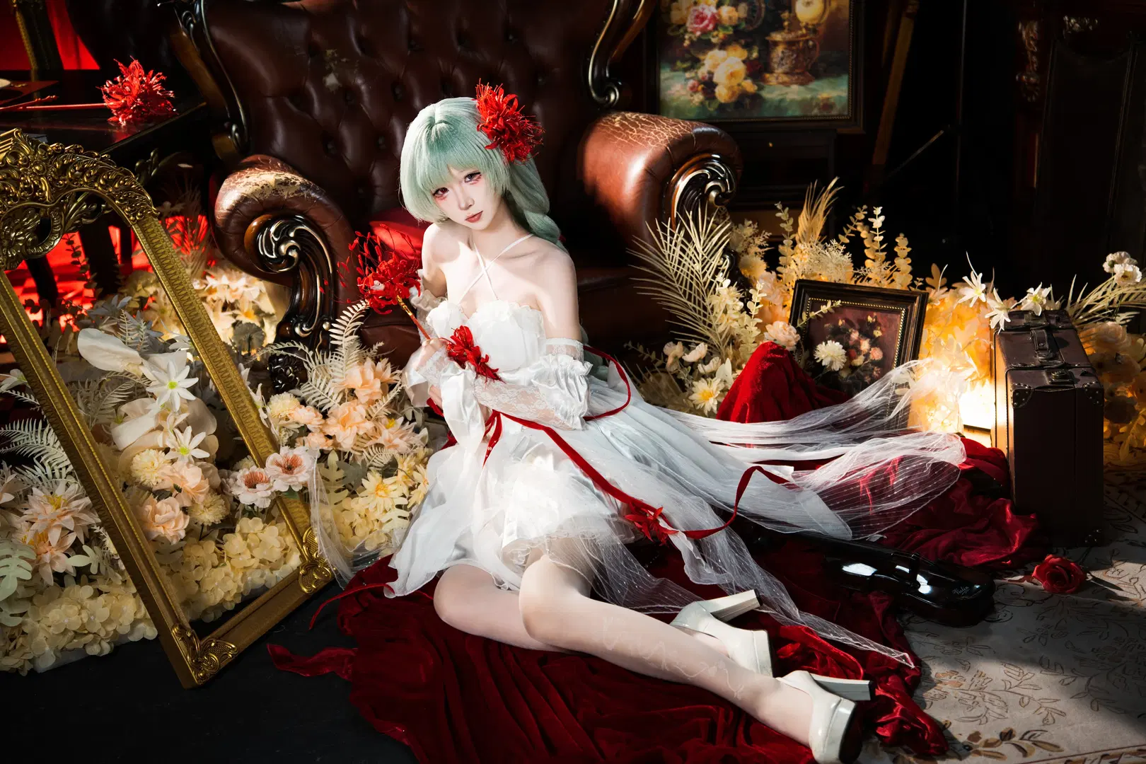 【弗洛洛cos】鸣潮白裙与彼岸花的复古幻梦 - 猫科狐狸米缸（痴呆版） - 第8张