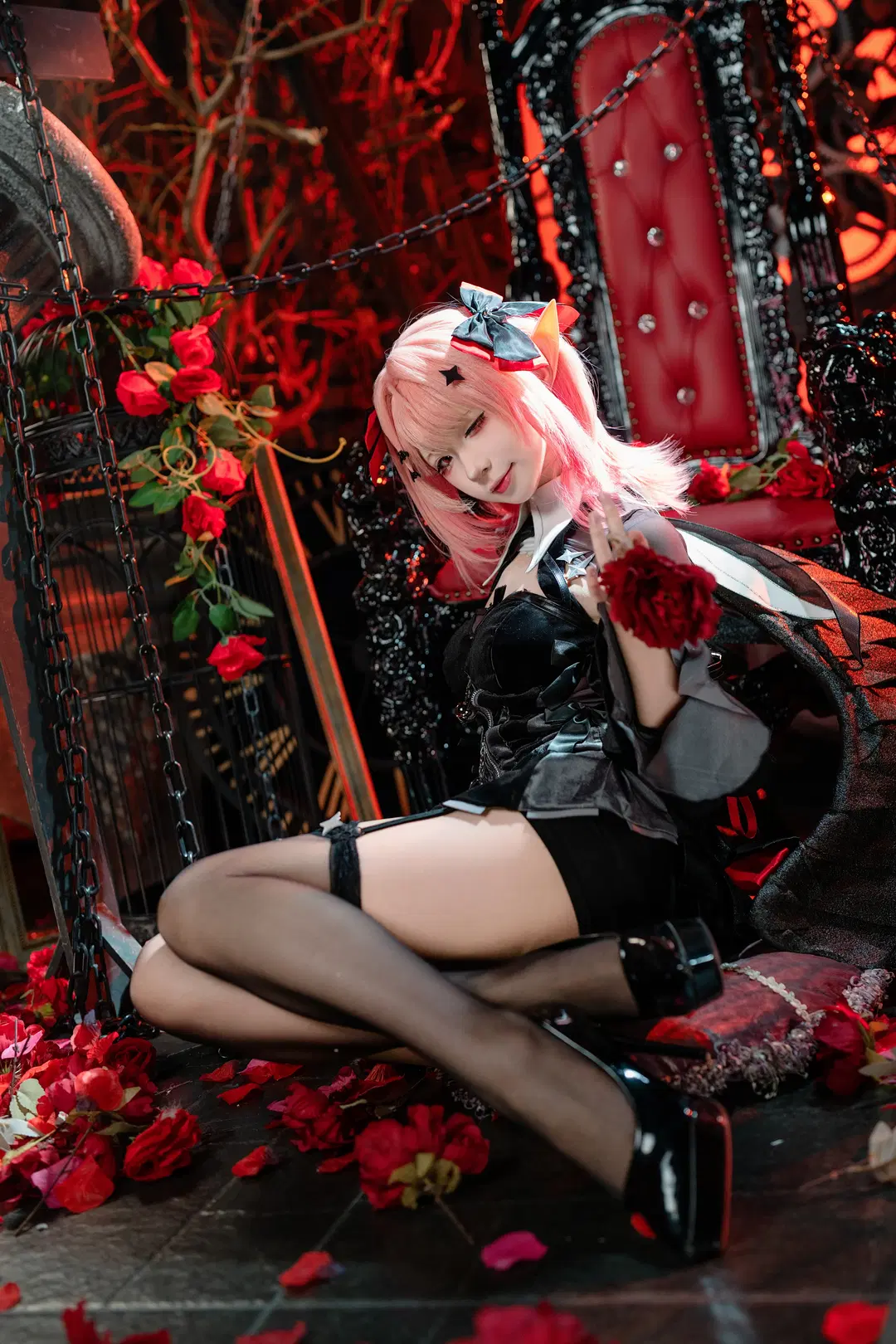 [Remielle cosplay] Zenless Zone Zero: Accomplices and Dance Partners in the Dark by 猫科狐狸米缸（痴呆版） - Image 4