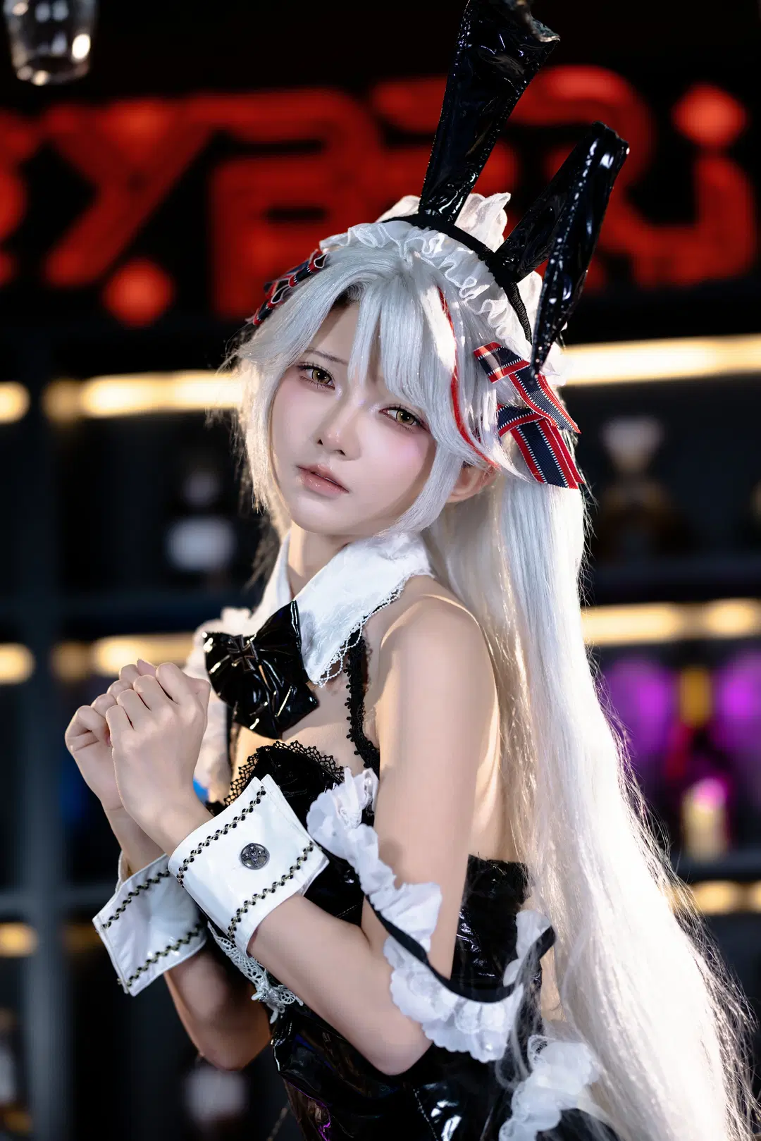 【欧根亲王cos】微醺的试探，指挥官要再来一杯吗 - 猫科狐狸米缸（痴呆版） - 第7张