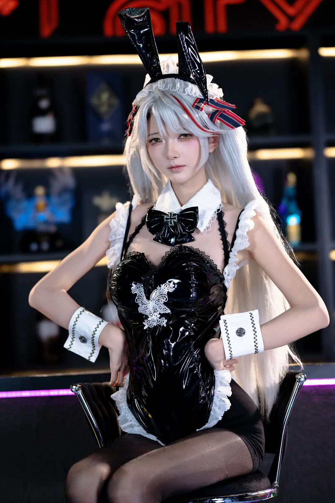 【欧根亲王cos】微醺的试探，指挥官要再来一杯吗 - 猫科狐狸米缸（痴呆版） - 第8张