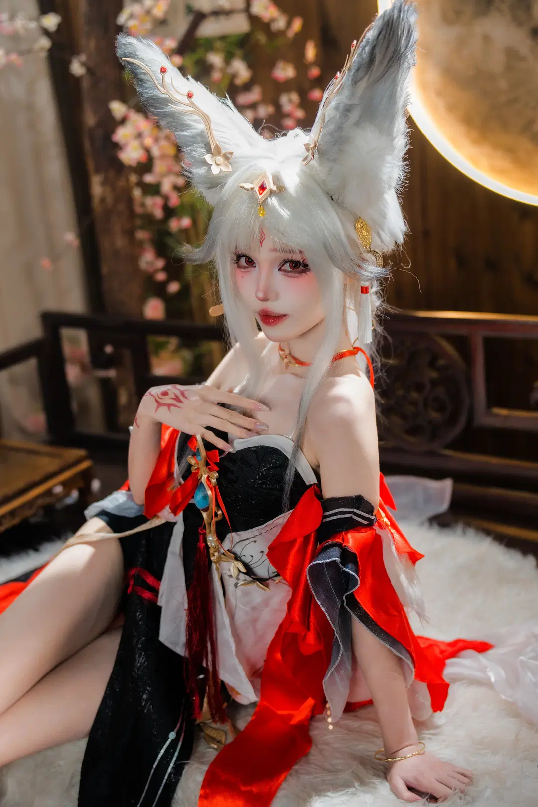 【心月狐cos】鸣潮里的狐妖，红黑配色的拍摄心得 - 猫科狐狸米缸（痴呆版） - 第7张