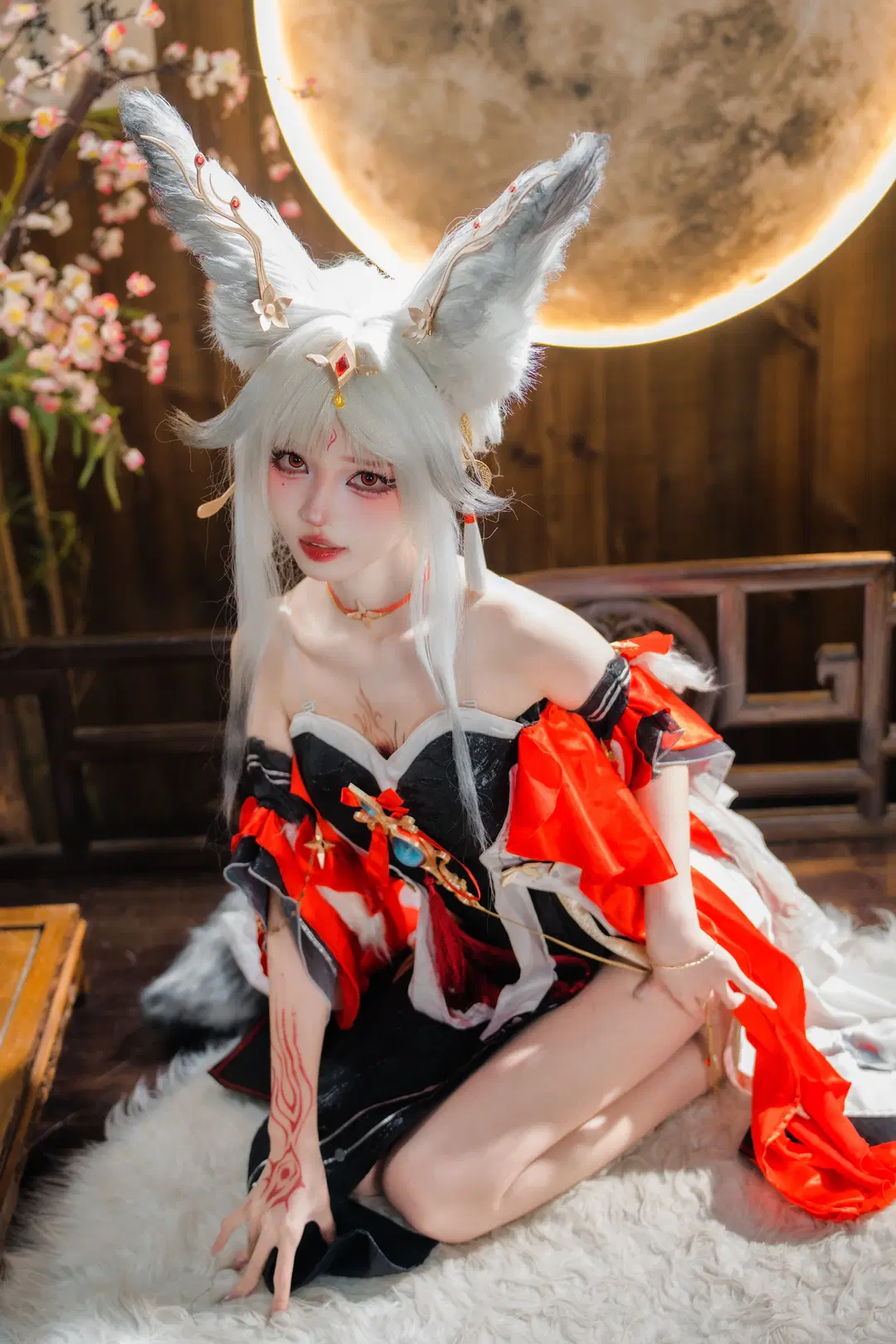 【心月狐cos】鸣潮里的狐妖，红黑配色的拍摄心得 - 猫科狐狸米缸（痴呆版） - 第9张