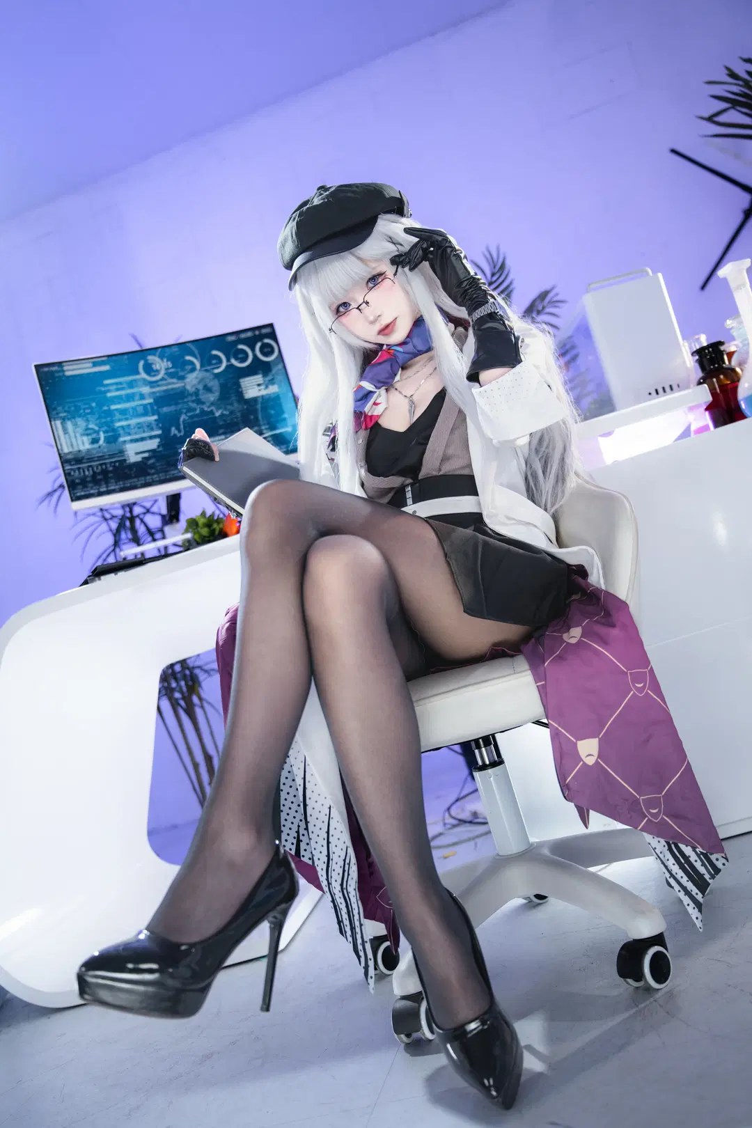 【虚照のコスプレ】『崩壊：スターレイル』漫画家・二維馬の原稿落とし日常：SF風 - 猫科狐狸米缸（痴呆版） - 6枚目