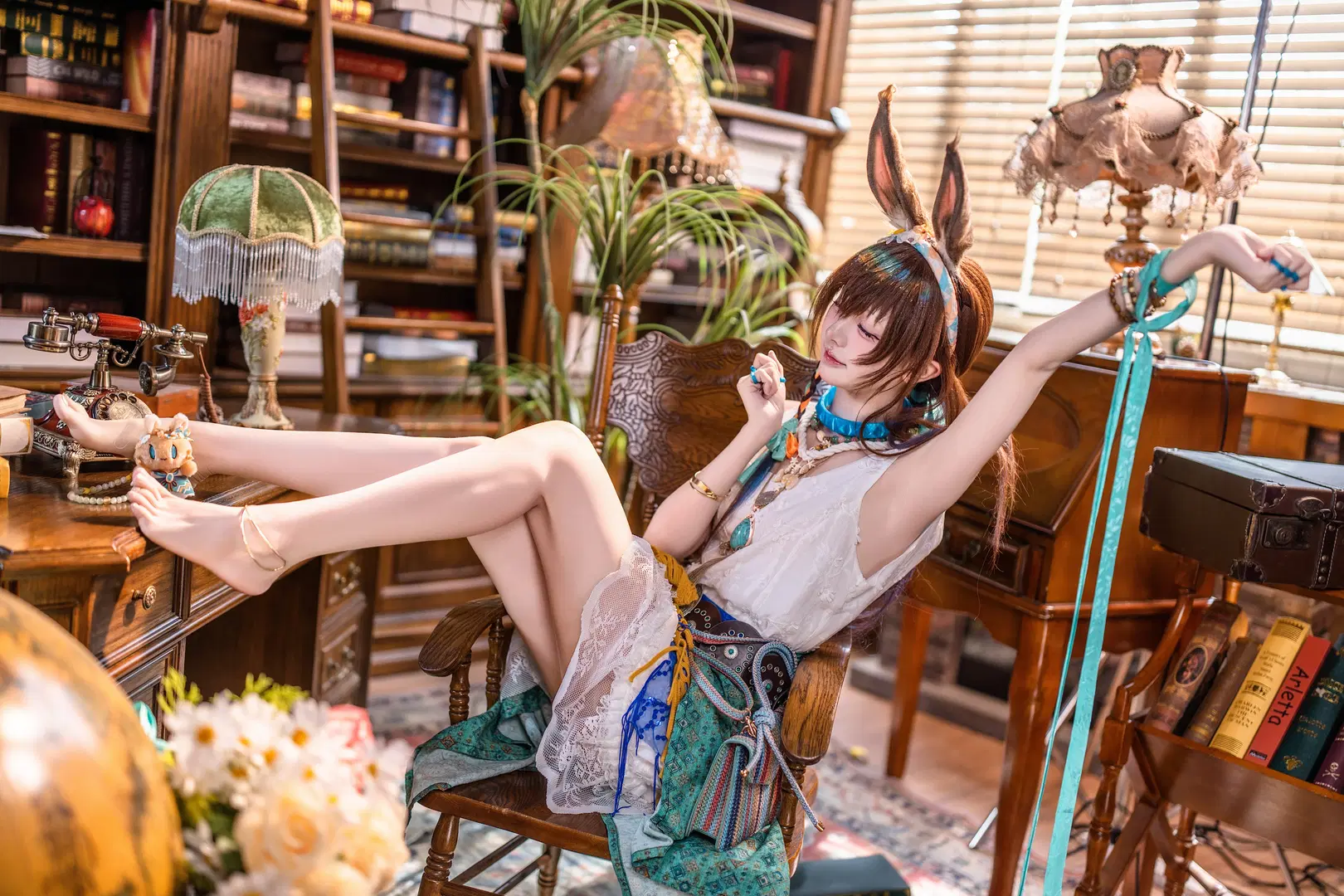明日方舟, 阿米娅cos, 元气少女, 复古书房, 名鸢鸢