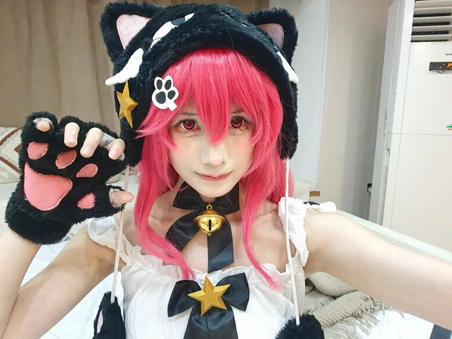 【娜娜莉cos】异环娜娜莉的居家猫猫日常 - 配角一奈 - 第3张