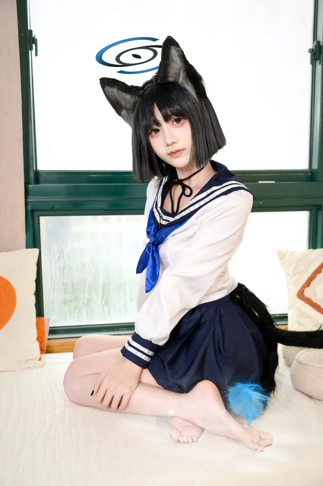 【桐生キキョウ コスプレ】『ブルーアーカイブ』窓辺の光影と蒼い紐 - 配角一奈 - 6枚目