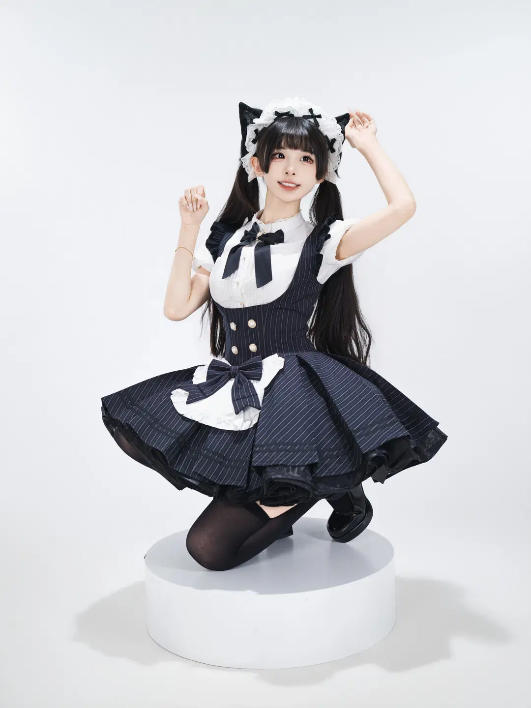 Catgirl Maid Outfit White Background Photography: Energetic Japanese-Style Photoshoot by 星空 - Image 13