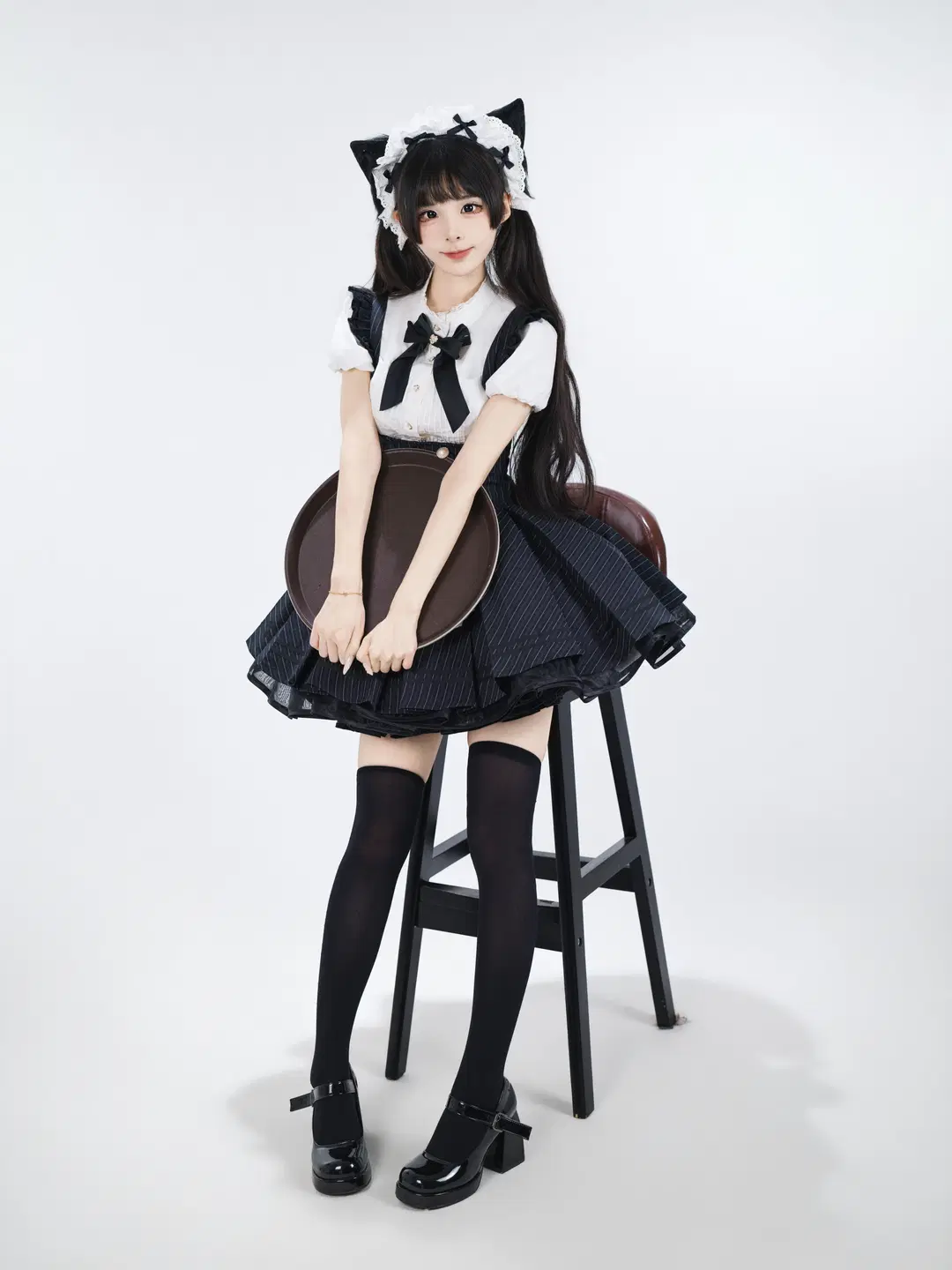 Studio Portrait Japanese Style Photography of a Cat-Ear Maid: Texture and Detail Log of Black Sheer Stockings and Striped Hem by 星空 - Image 13