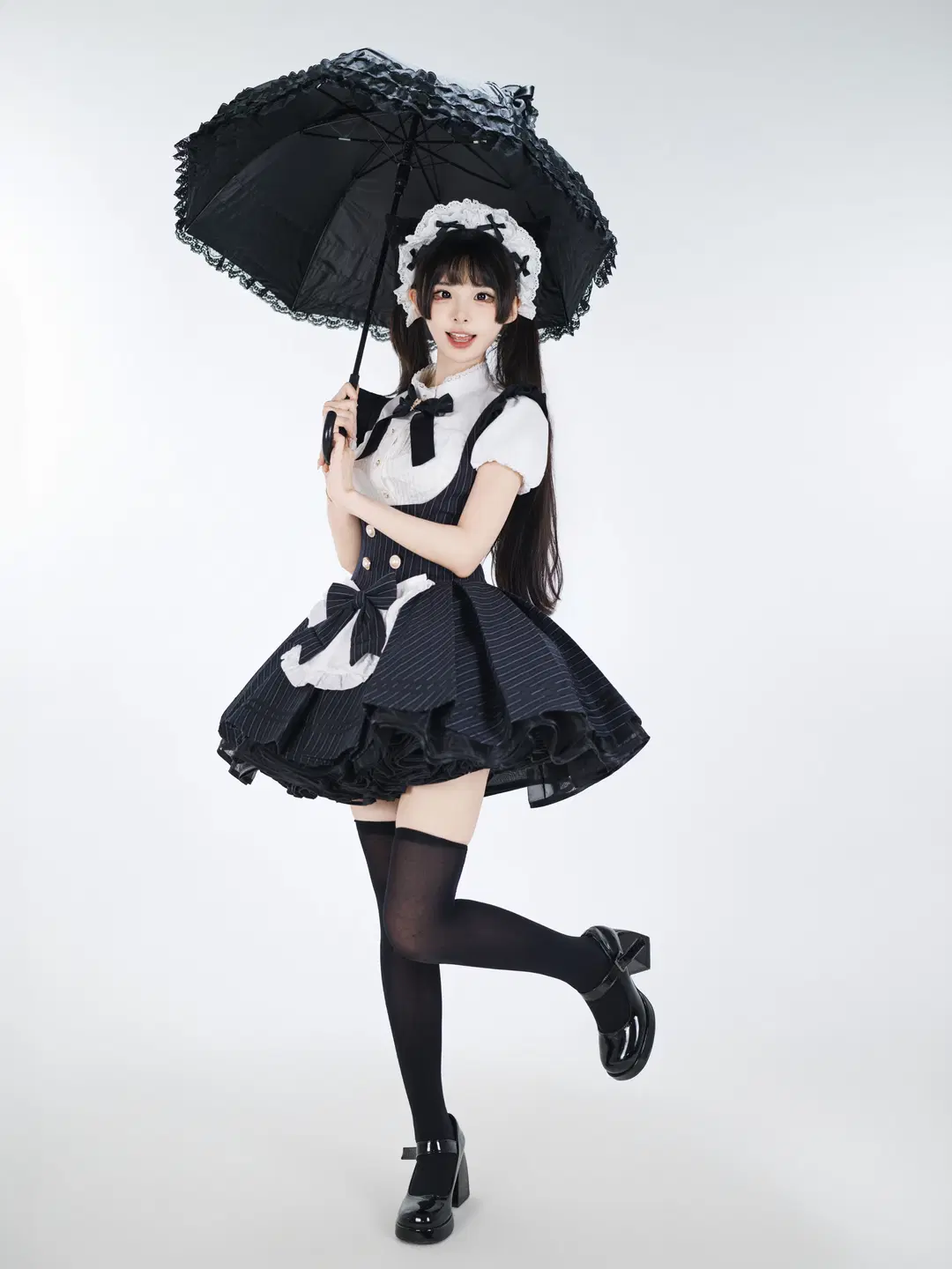 Studio Portrait Japanese Style Photography of a Cat-Ear Maid: Texture and Detail Log of Black Sheer Stockings and Striped Hem by 星空 - Image 15
