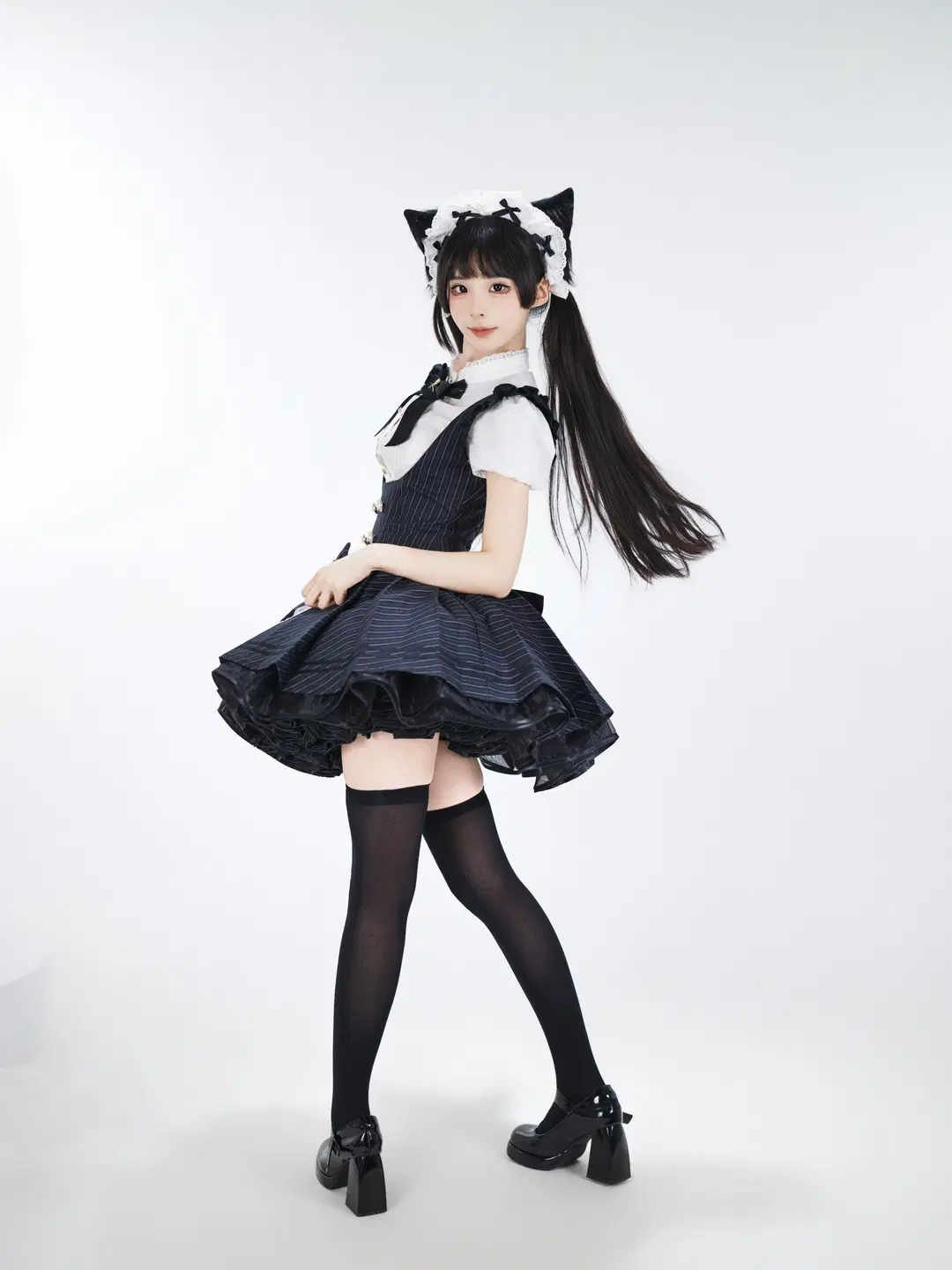 Studio Portrait Japanese Style Photography of a Cat-Ear Maid: Texture and Detail Log of Black Sheer Stockings and Striped Hem by 星空 - Image 17