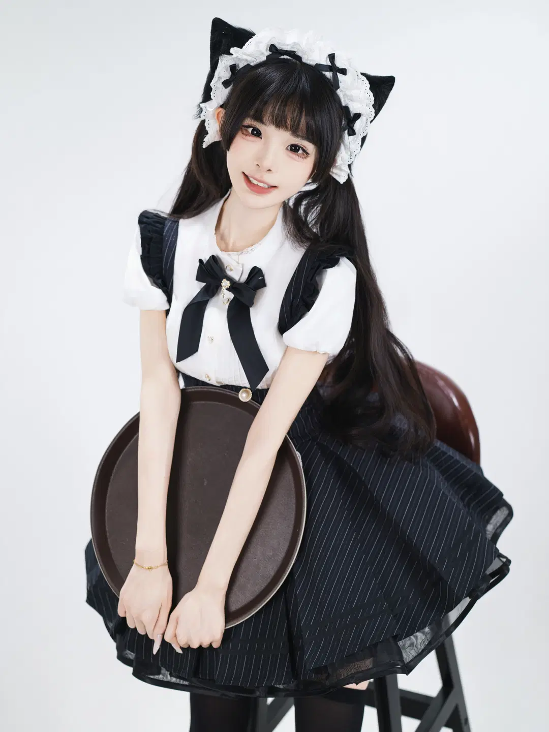 Studio Portrait Japanese Style Photography of a Cat-Ear Maid: Texture and Detail Log of Black Sheer Stockings and Striped Hem by 星空 - Image 2