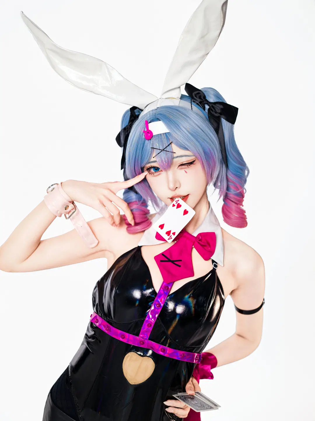 【初音ミク コスプレ】ラビットホールのポーカー勝負、先に惚れたら負け - 星空 - 11枚目