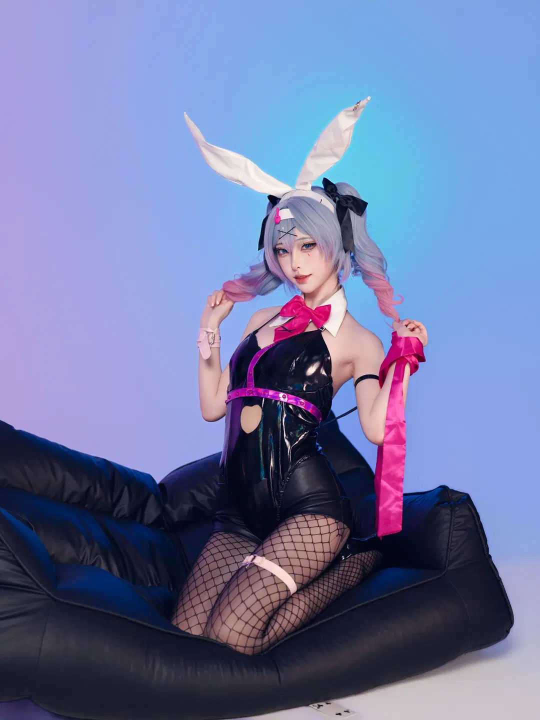 【初音ミク コスプレ】「ラビットホール」ネオンの雰囲気が漂うスタジオ撮影をシェア - 星空 - 14枚目
