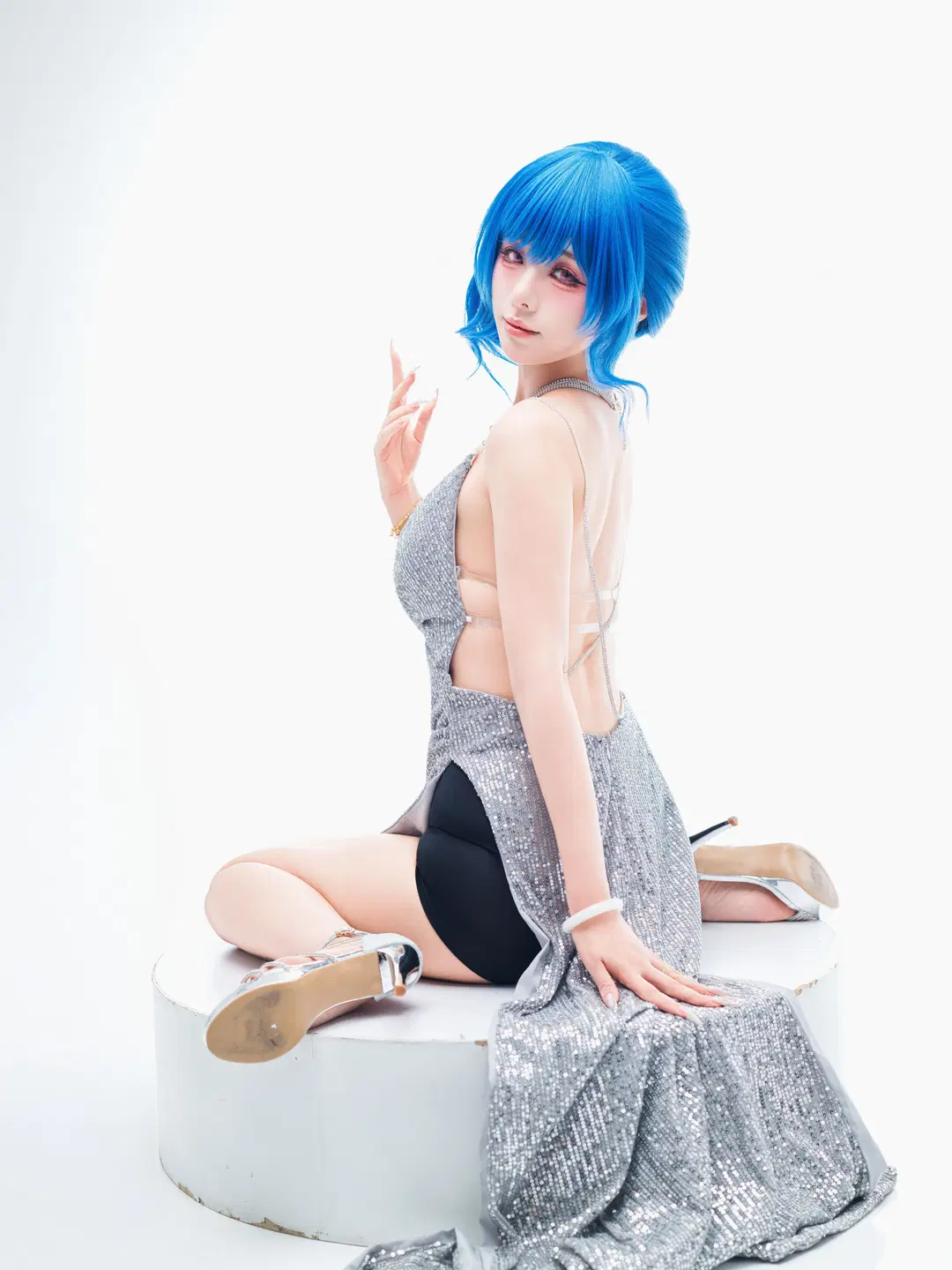 Azur Lane, Portrait photography, St. Louis cosplay, Cool tones, Sequin dress