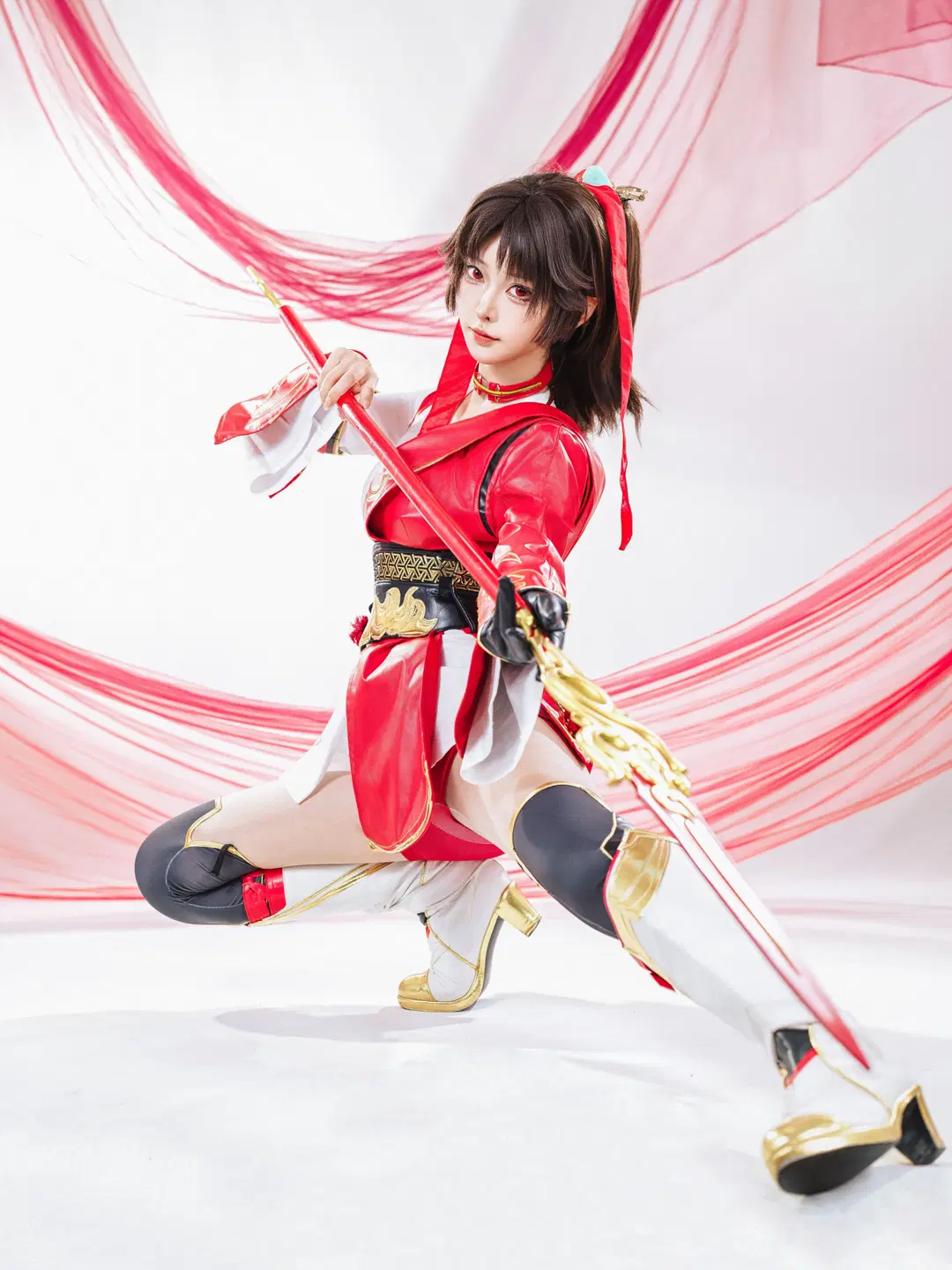 【ユンエイ コスプレ】赤と白の戦闘服に長槍、『オナー・オブ・キングス』の推しヒーローのスタジオ撮影 - 星空 - 13枚目