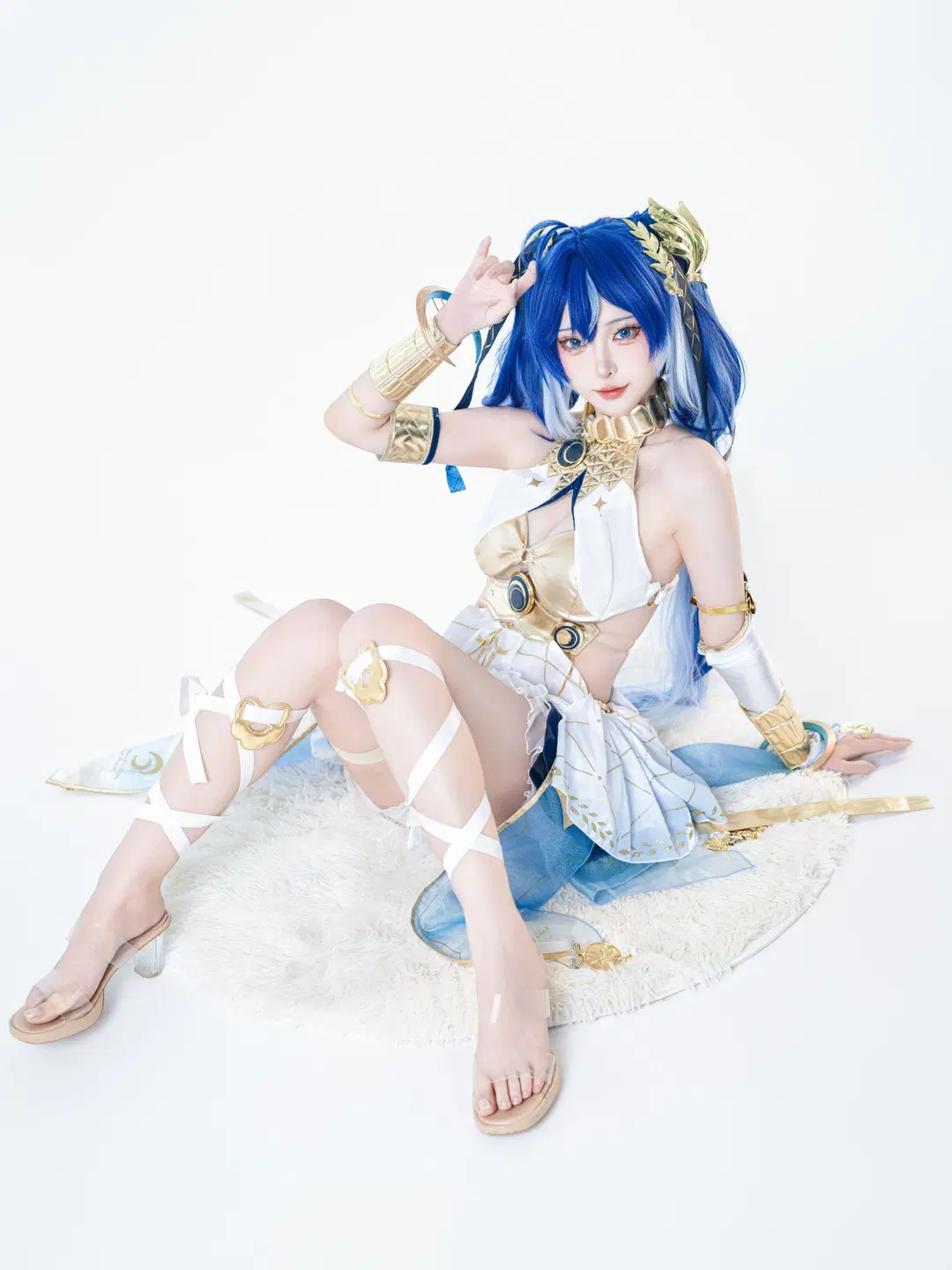 [Iuno cosplay] Between White and Blue, She Is the Only Light by 星空 - Image 17