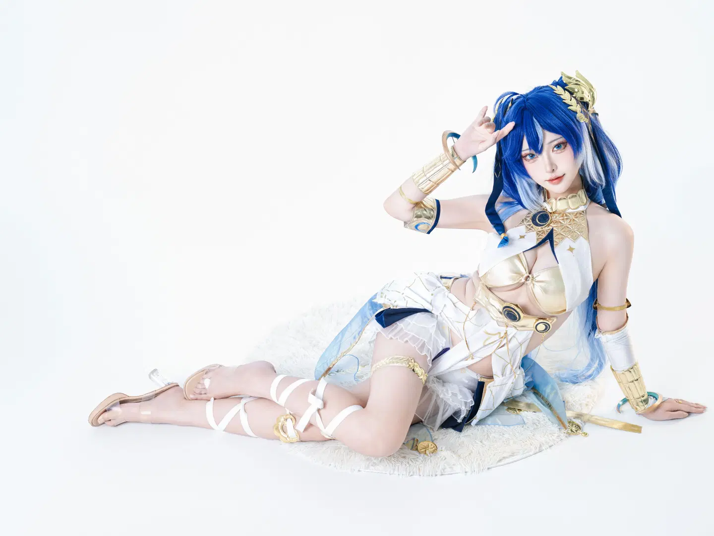 [Iuno cosplay] Between White and Blue, She Is the Only Light by 星空 - Image 18