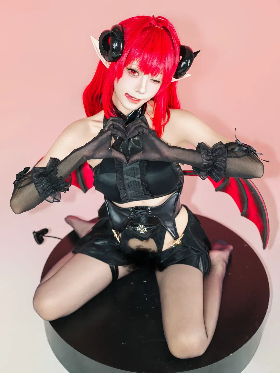 【Hindenburg cosplay】Heartbeat of a Dark Style Little Devil by 星空 - Image 2