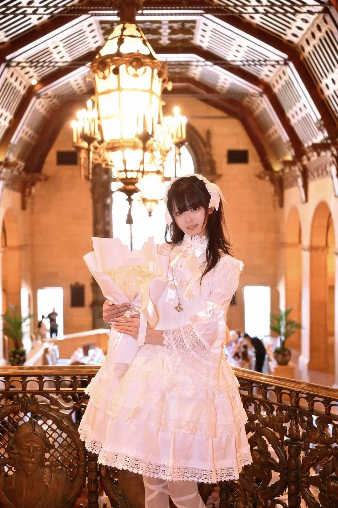 White Lolita Elizabeth JSK Birthday Photoshoot by 零 - Image 5
