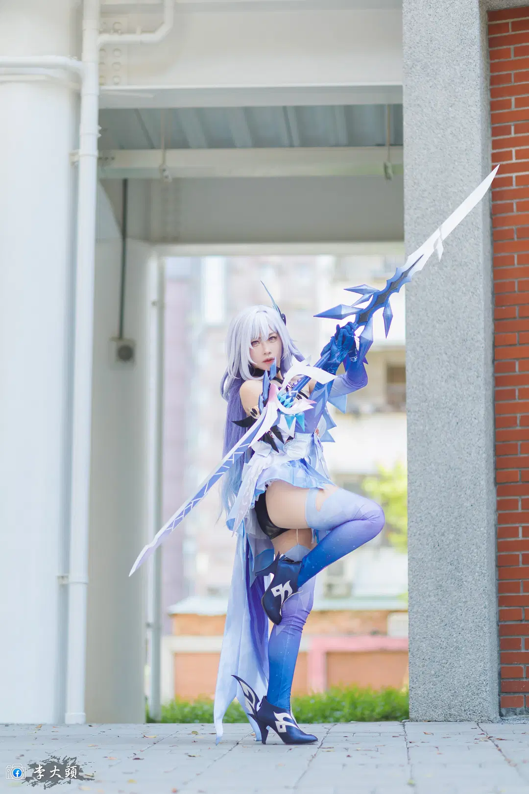 [Skirk cosplay] Genshin Impact Location Shoot: Heatstroke Convention Photo Share by 柯栗子 - Image 10