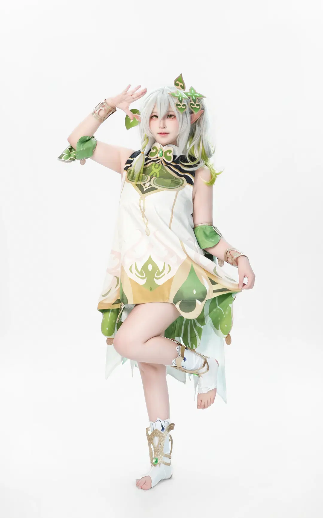 【Nahida Cosplay】Versatile Moe Girl Pose Reference in a White Studio by 芫宝 - Image 6