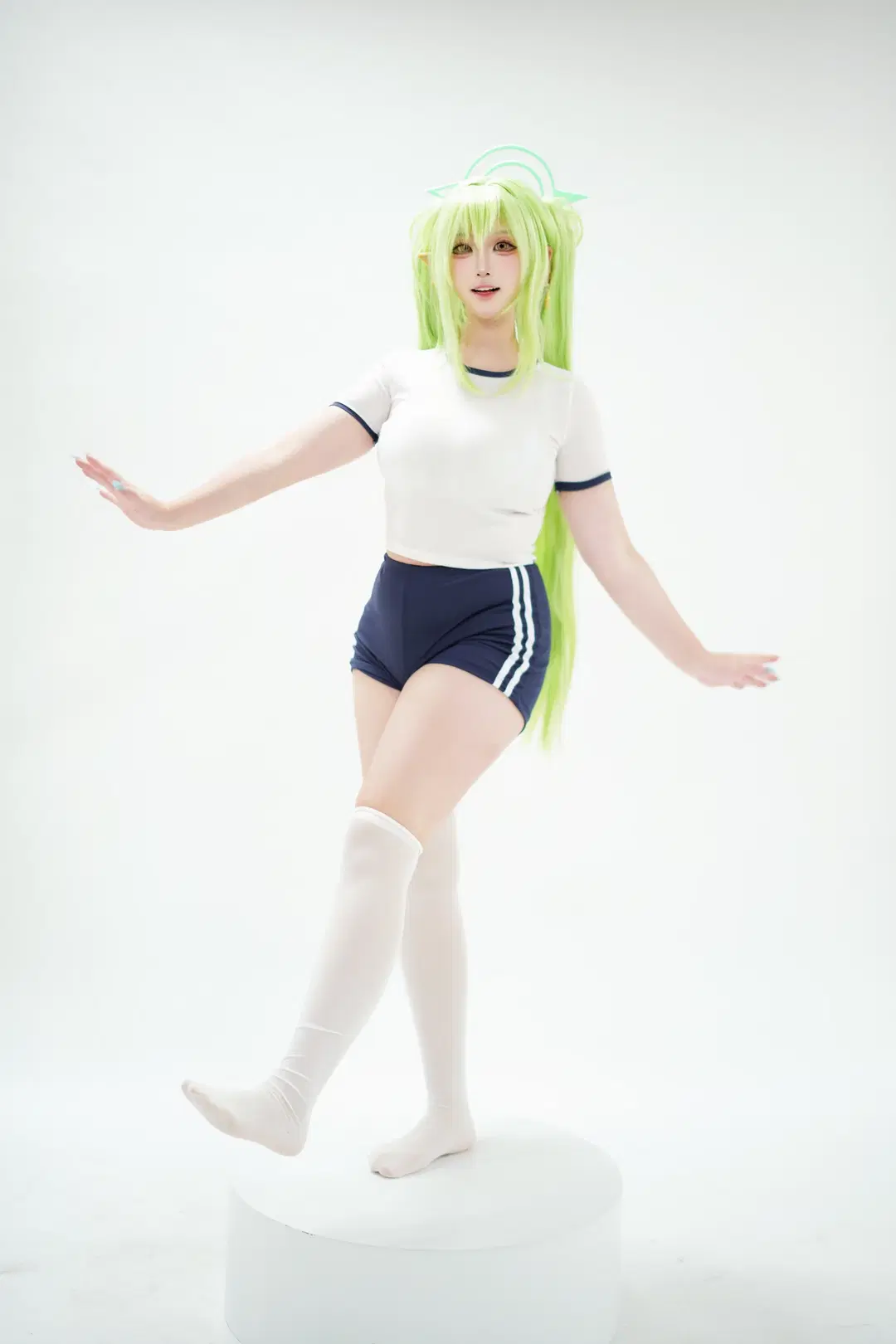 【ハイランダー双子のコスプレ】『ブルーアーカイブ』体操服ポーズ参考 - 芫宝 - 10枚目