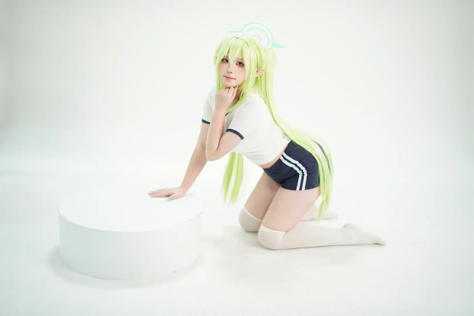 【ハイランダー双子のコスプレ】『ブルーアーカイブ』体操服ポーズ参考 - 芫宝 - 8枚目