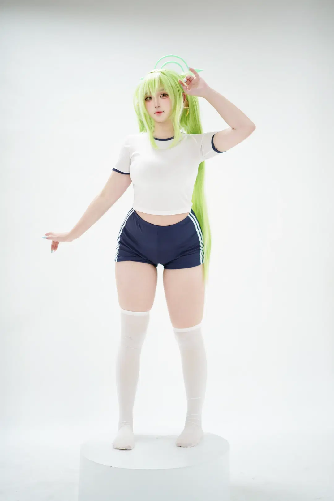 【ハイランダー双子のコスプレ】『ブルーアーカイブ』体操服ポーズ参考 - 芫宝 - 9枚目