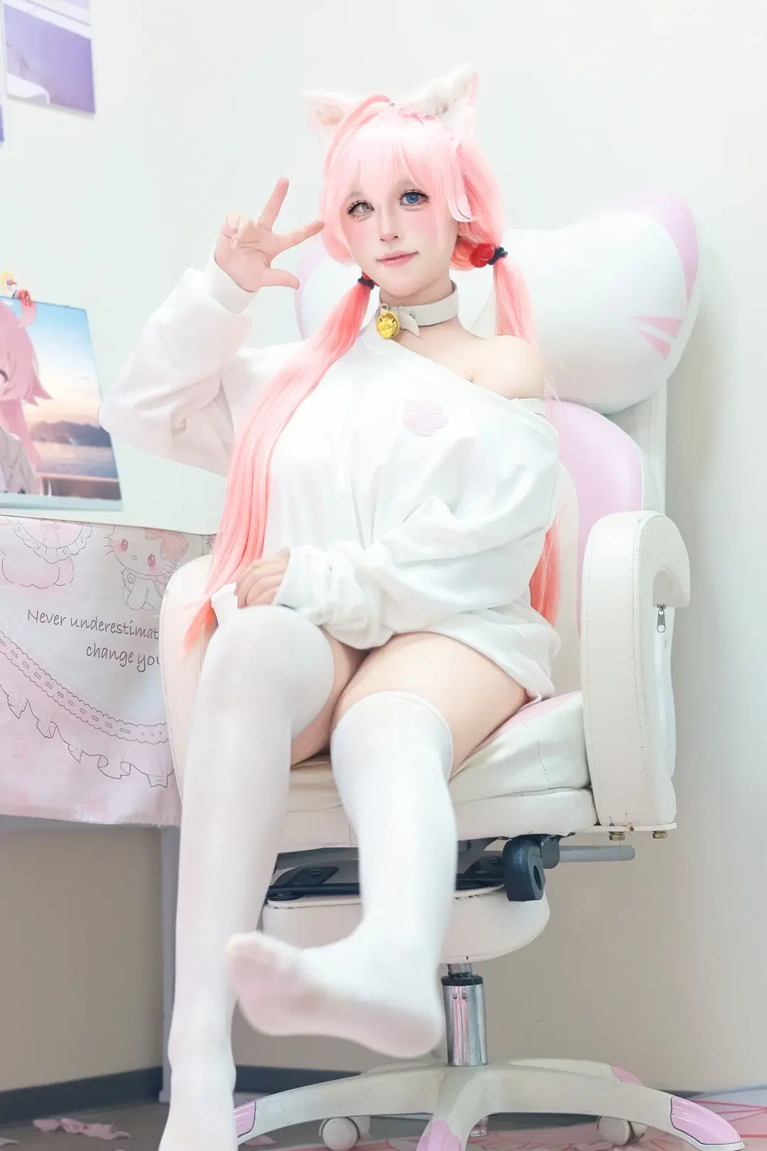 【小鸟游星野cos】吃我一脚 蔚蓝档案拍照姿势分享 - 芫宝 - 第2张