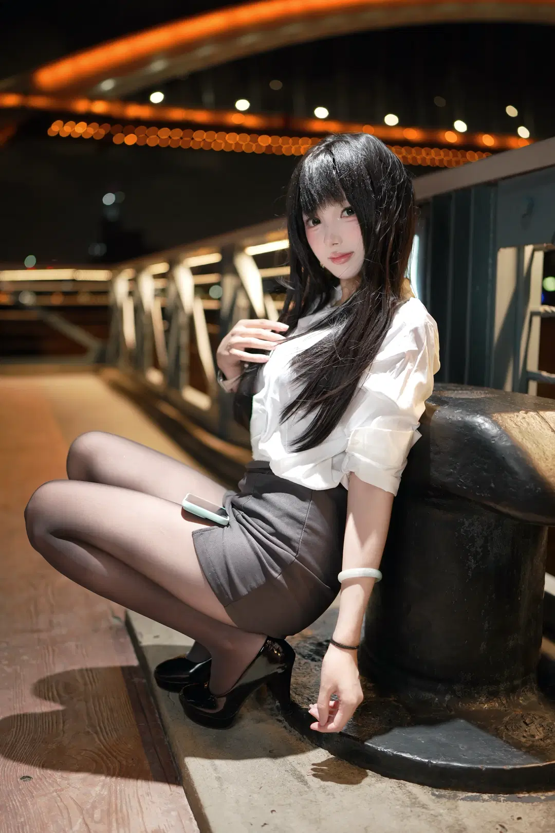 夜景码头OL职业装，黑丝制服穿搭分享 - 盐粒子喵 - 第2张