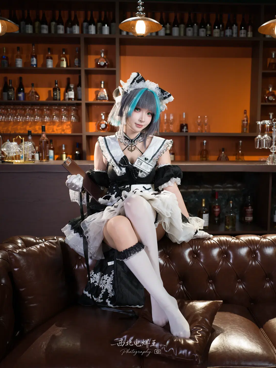 复古酒吧里的猫系女仆装 - 西北电焊王 - 第4张