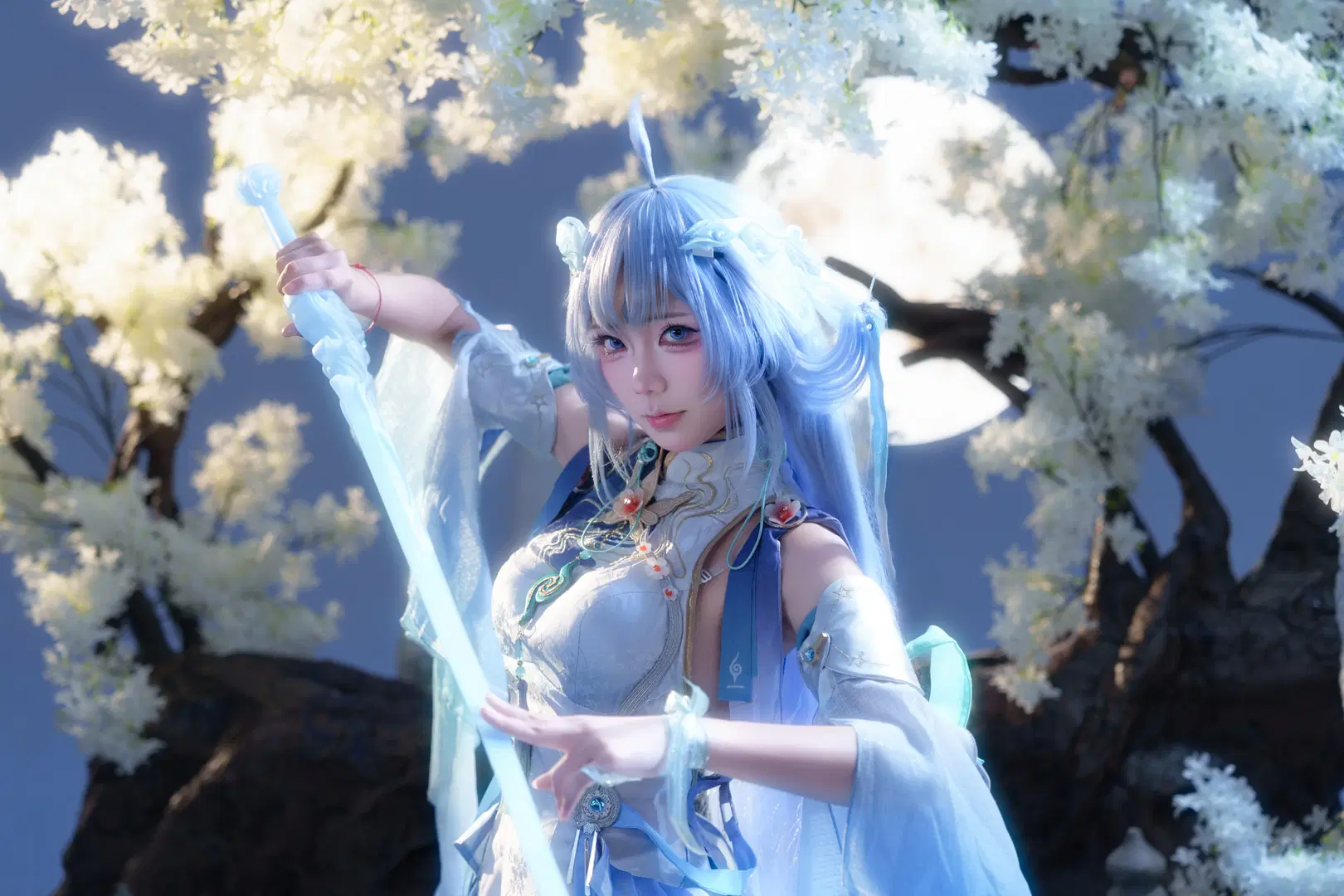 【清宵コスプレ】『鳴潮』清宵テーマ本番写真、清らかな夜の一剣を携え月下の約束へ - 瑪萨卡卡卡 - 3枚目