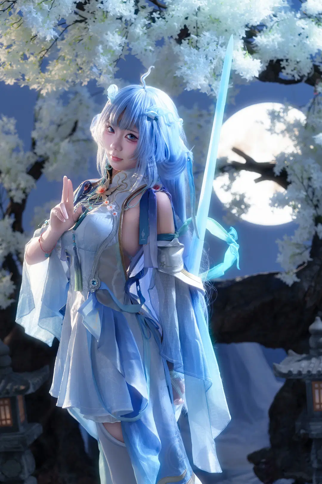 [Qingxiao cosplay] Wuthering Waves: Blue and White Ancient Style Packed with Immortal Cultivation Vibes by 瑪萨卡卡卡 - Image 2