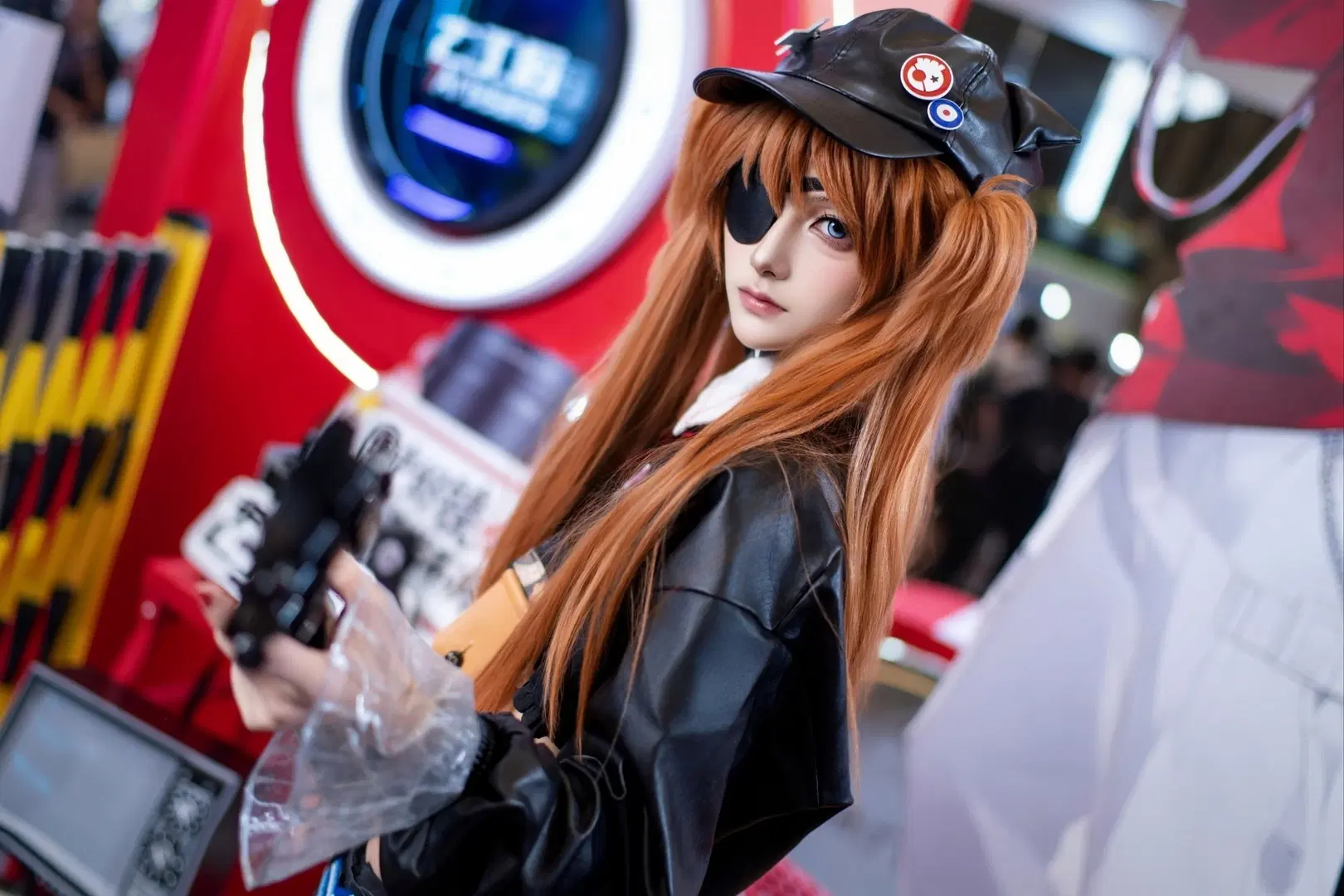 [Asuka Cosplay] Neon Genesis Evangelion Red and Black Punk style Appearance at ChinaJoy by 森森不懂摄影 - Image 2