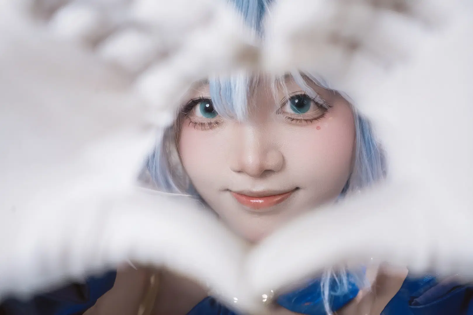 【ロビン コスプレ】『崩壊：スターレイル』青と白の光影が織りなす清らかな一瞬 - 星漫映画 - 6枚目