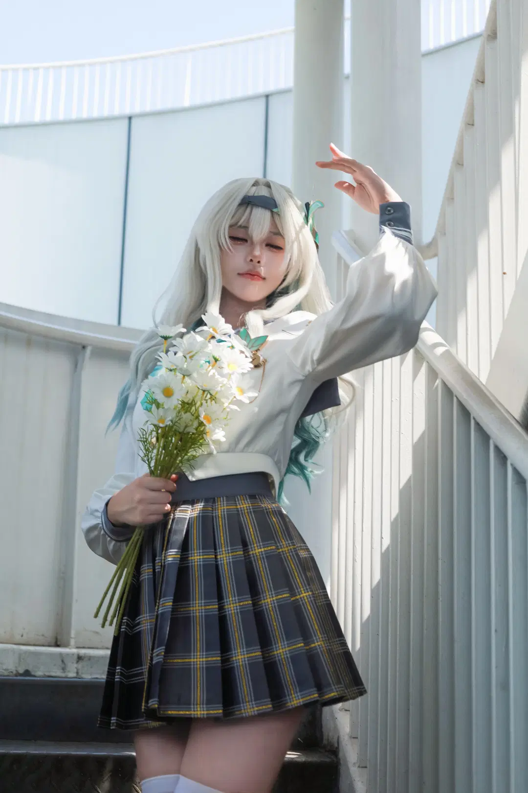 【ホタル コスプレ】『崩壊：スターレイル』春の便り女子高生、螺旋階段で捉えた夏の陽光 - 奈雅ya - 3枚目