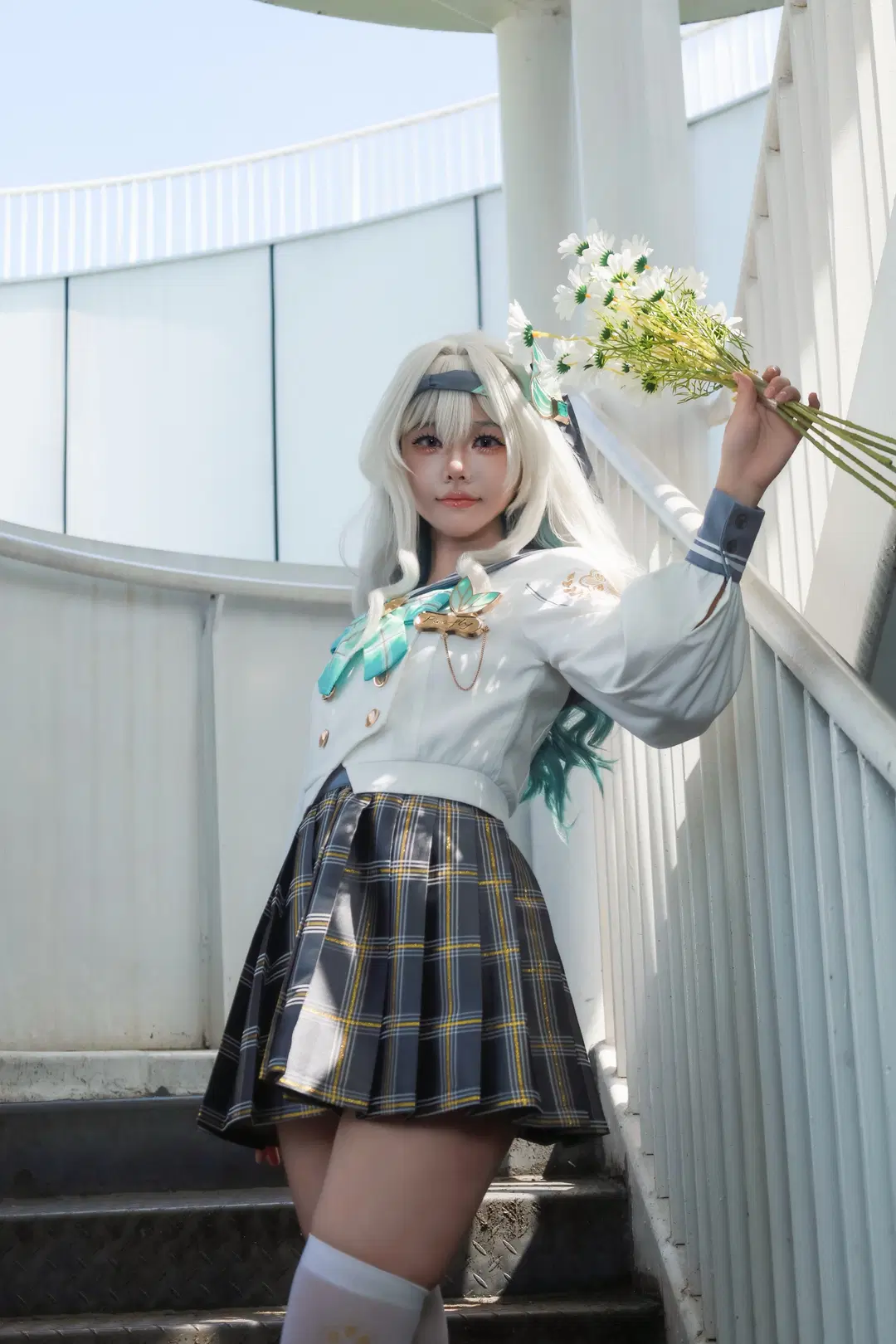 【ホタル コスプレ】『崩壊：スターレイル』春の便り女子高生、螺旋階段で捉えた夏の陽光 - 奈雅ya - 4枚目