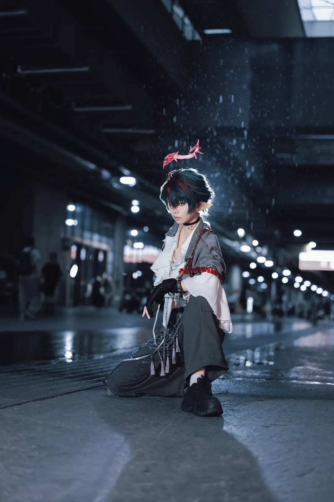 【卡繆cos】明日方舟終末地雨夜中的荊棘與紅綁帶 - Zhu.SAMA🔦📷 - 第6張