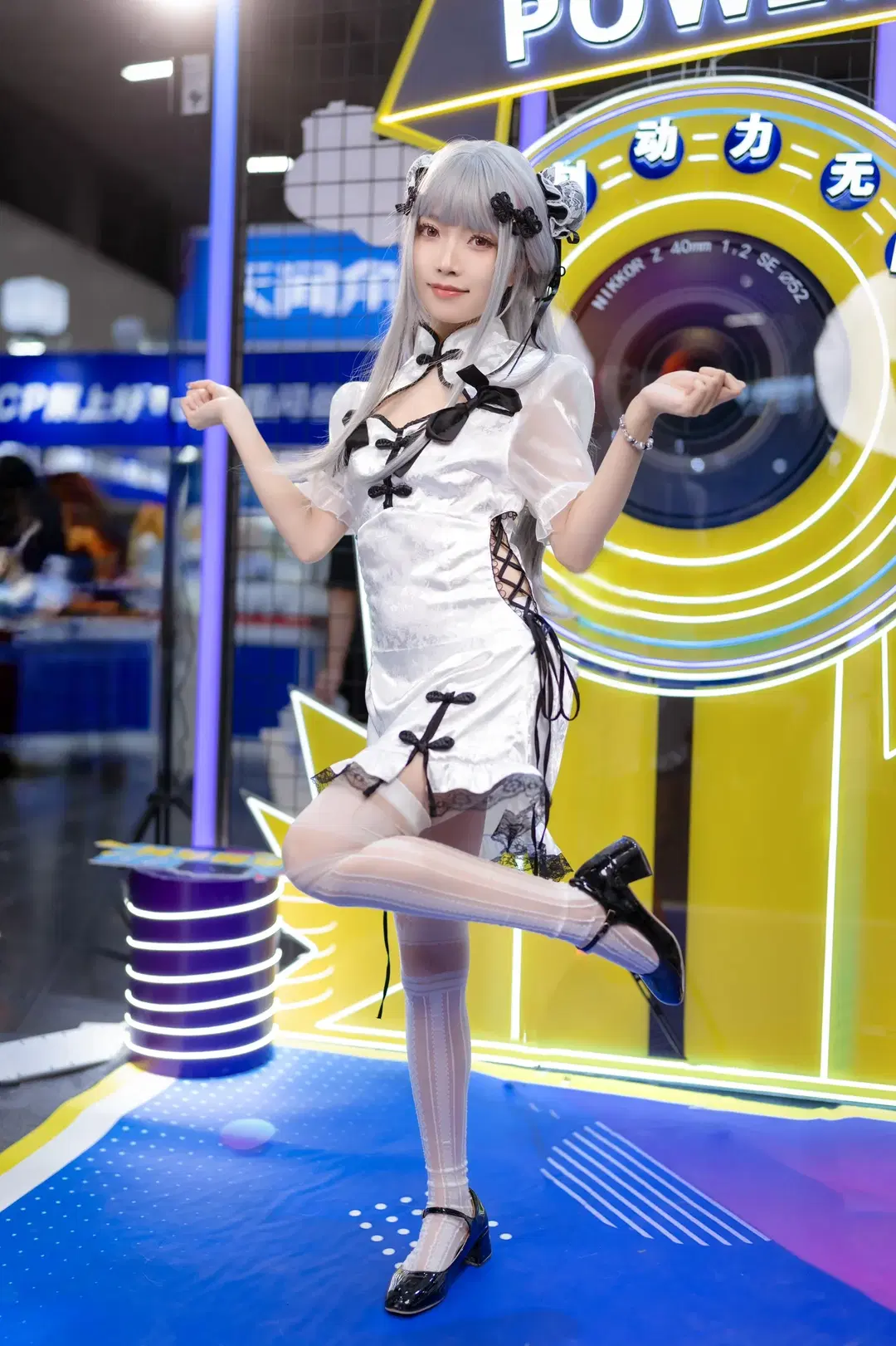 CP展连轴转：红裙黑丝与机能白装多风格造型分享 - Kirito君 - 第4张