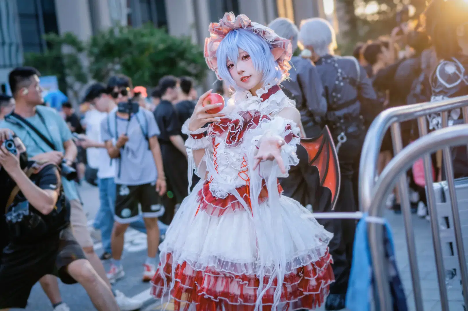 Convention photo, Touhou Project, Convention photos, Lolita fashion, Remilia Scarlet cosplay