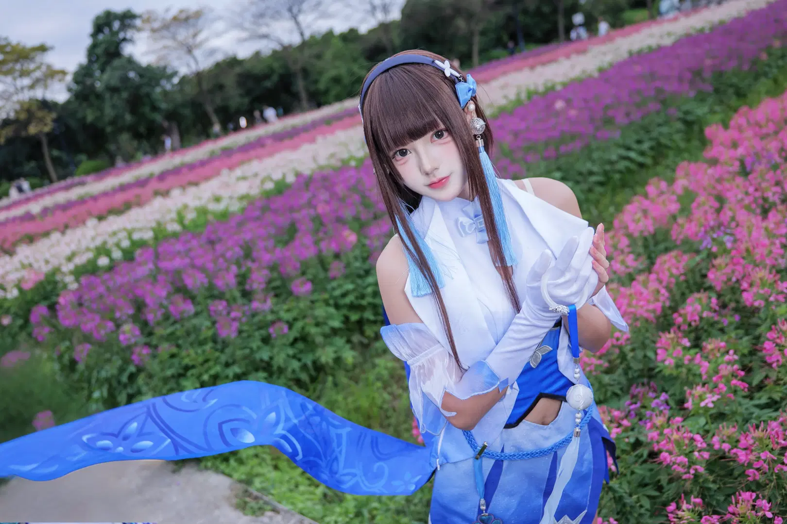 【西施コスプレ】オナー・オブ・キングス 花海を巡る、青白のシフォンドレスとロングリボンが織りなす優美な調和 - Kirito君 - 10枚目
